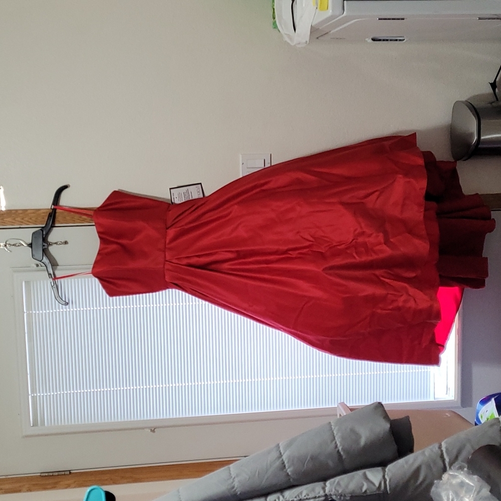 NWT formal dress size 10 medium red satin prom dance